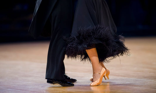 Top Features to Look for in Dance America’s Best-Selling Ballroom Shoes - Dance America