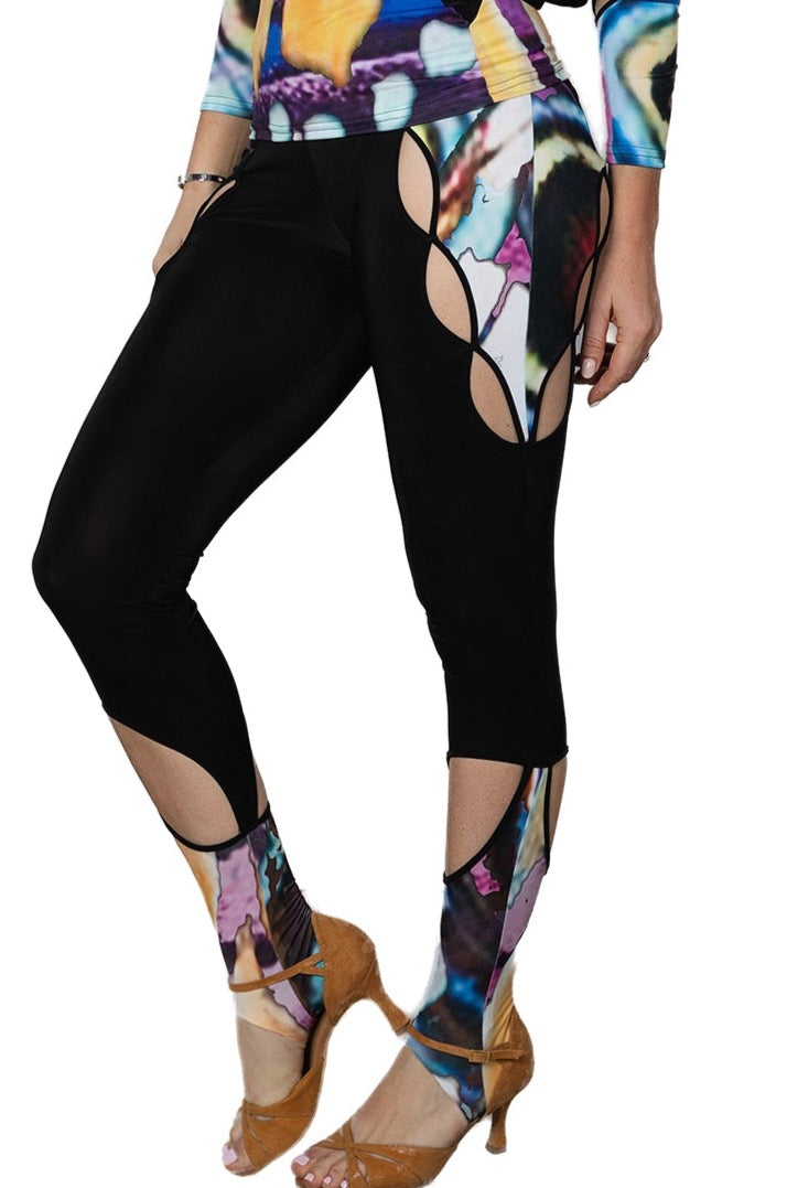 AP 2401 Active Leggins  Upgrade your active wear game with AP 2401 Active Leggins by Dance America. Say goodbye to boring and hello to luxury with the ultimate workout pant. Comfort and style combined in one! black and print